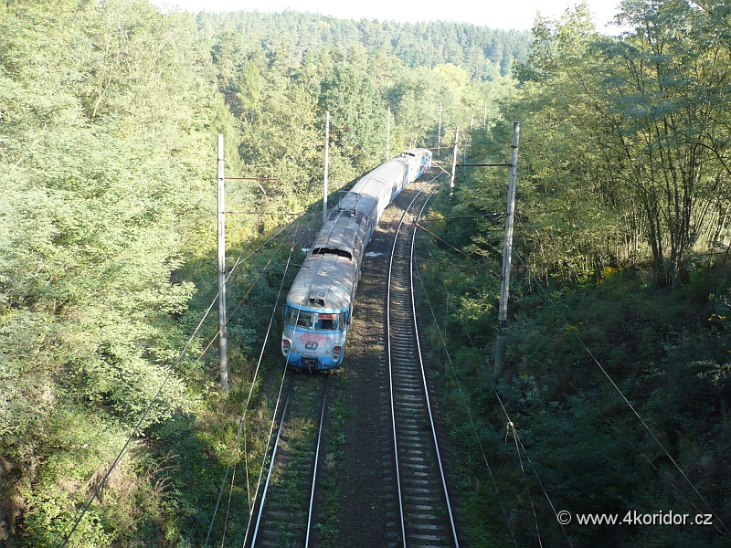 P1000794.JPG - ...a k Senohrabům