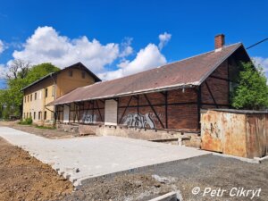 Chodov - budovy nákladového nádraží; duben 2024