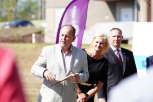 Olbramovice - slavnostní zahájení stavby P+R/B+R parkoviště u vlakového nádraží 6.9.2024